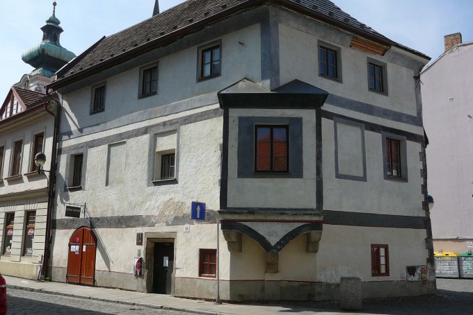 Město 01