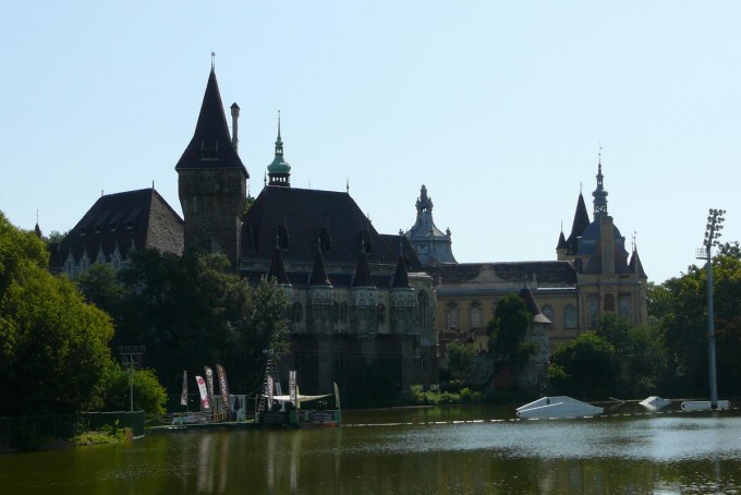 Budapest 16-2013