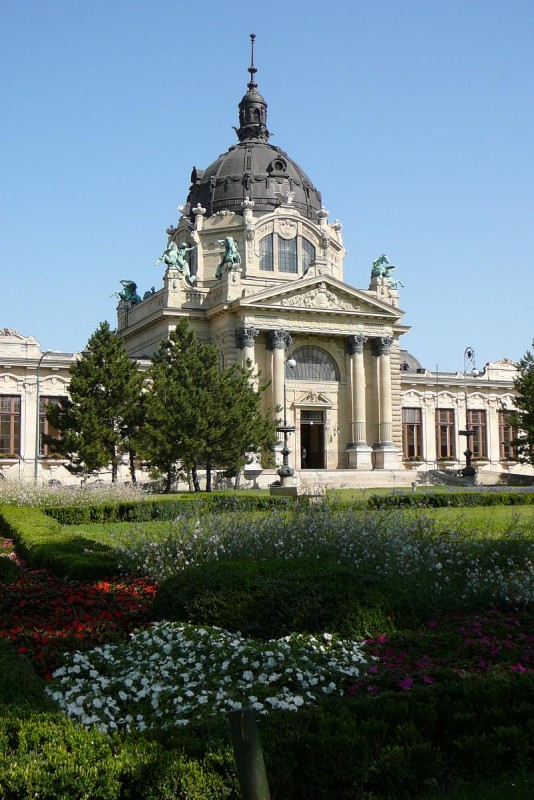 Budapest 25-2013