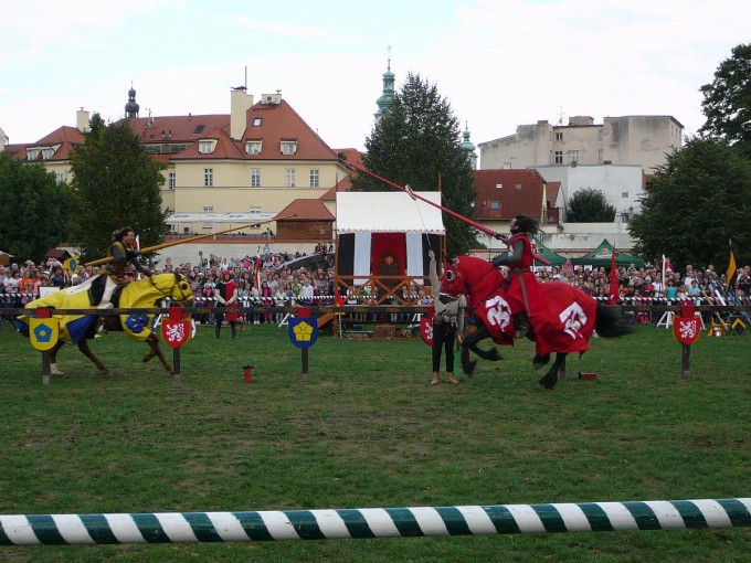 elezn a zlat 14