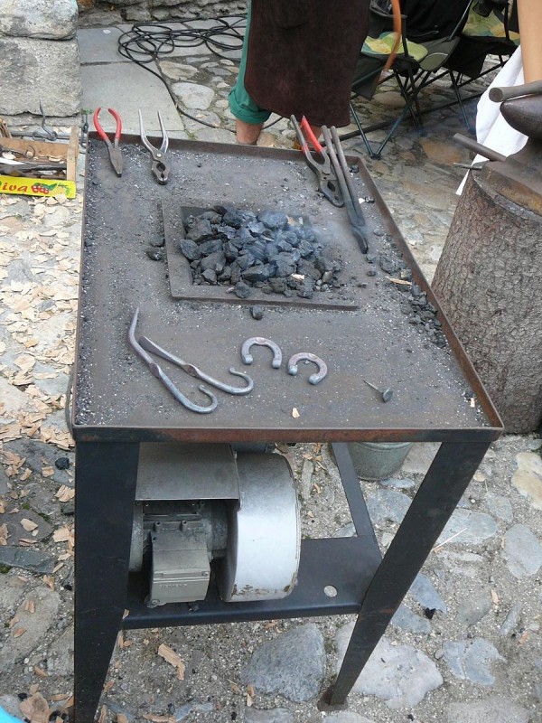 elezn a zlat 27