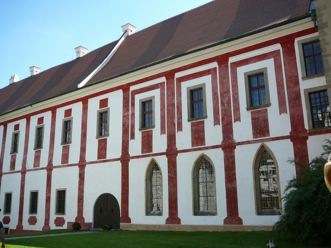 Zlat Koruna 24