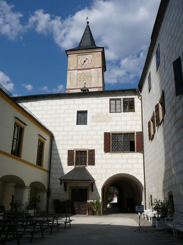 Romberk 57