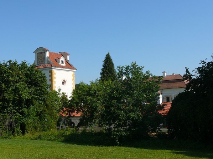 Kratochvíle 02
