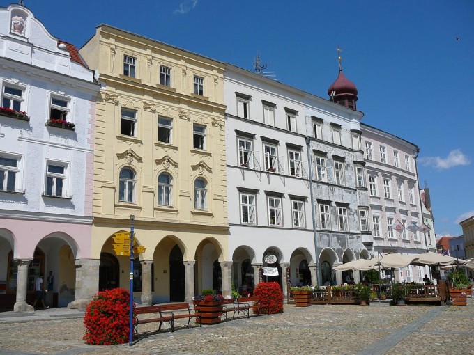 J. Hradec 09
