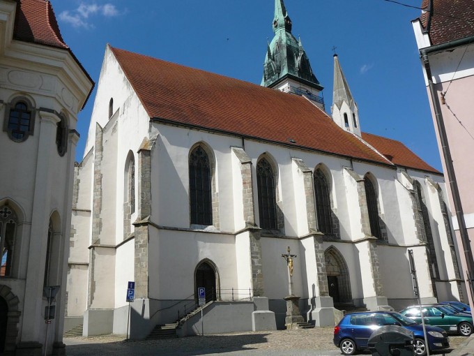 J. Hradec 24
