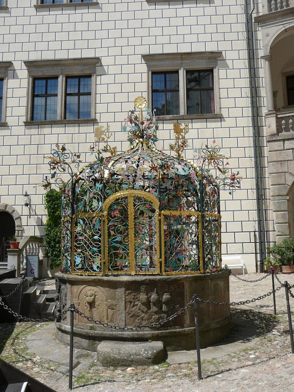 J. Hradec 55